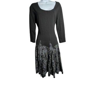 Luna Luz size 42 Medium Black & Gray artsy dress full skirt
